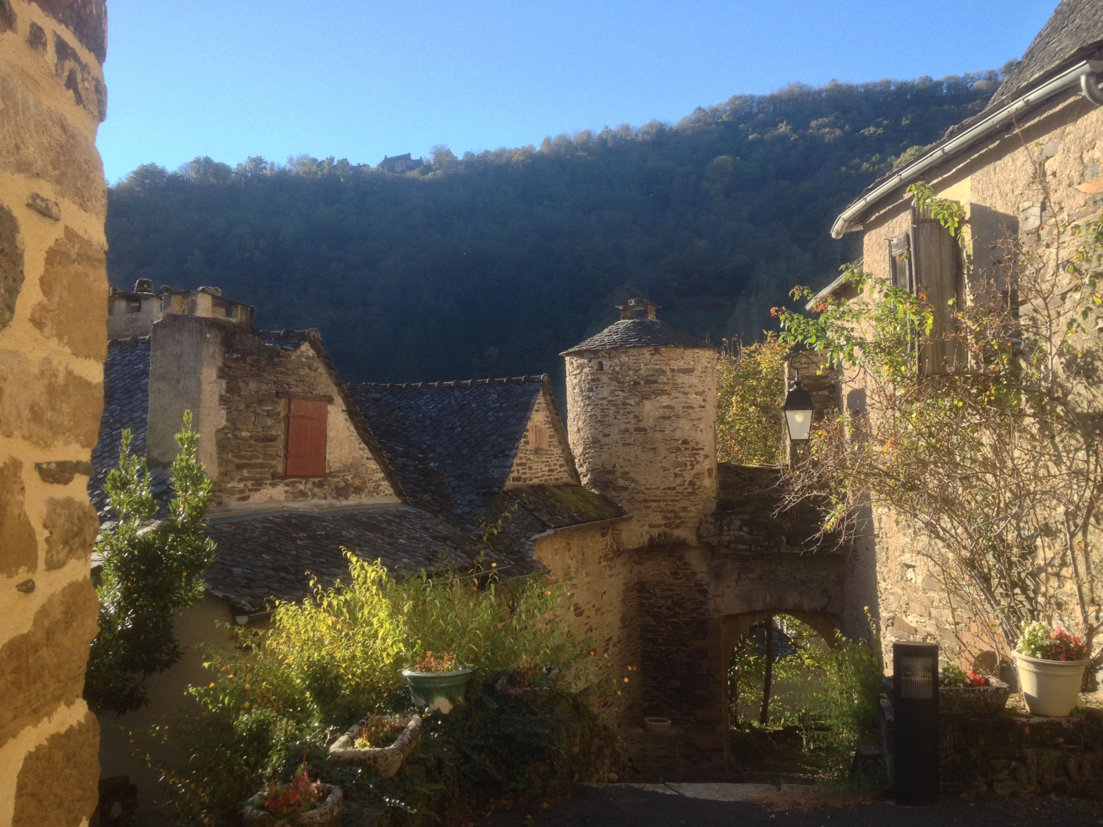 le monastère cabrespines en aveyron